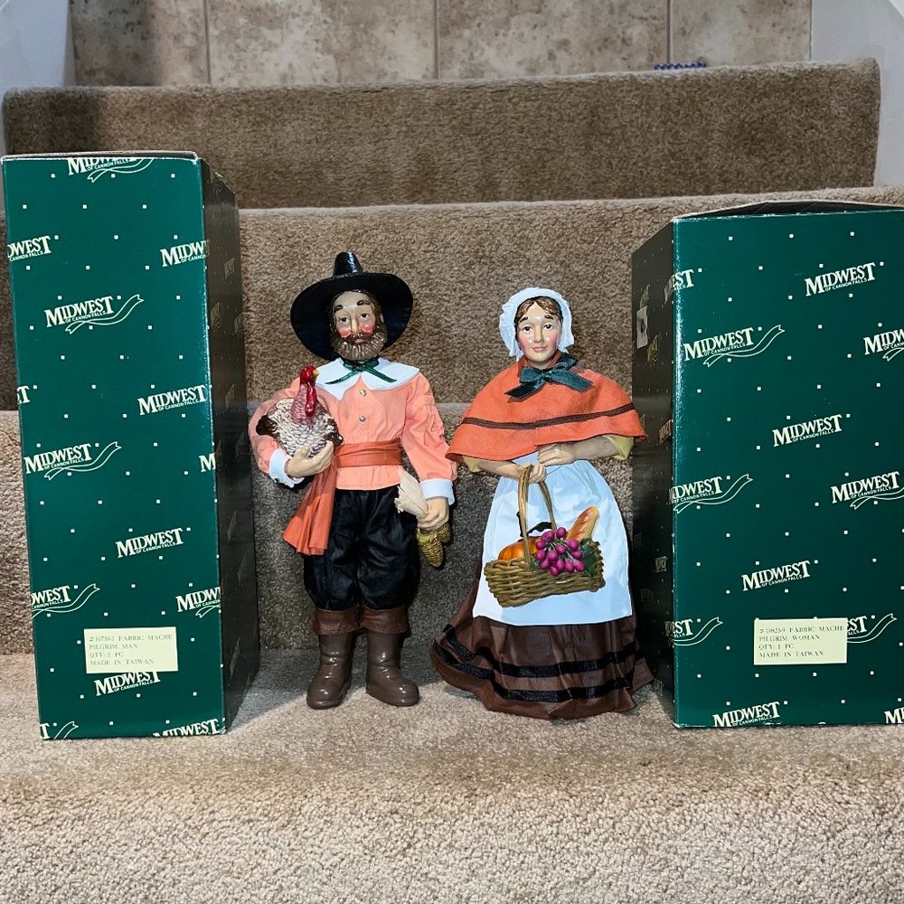 Vintage Midwest Of Cannon Falls Thanksgiving Harvest Pilgrim Couple w/boxes